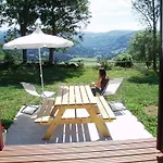منزل ريفي Domaine De La Chaux De Revel Saint-Martin-Valmeroux