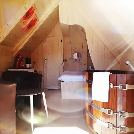 Domaine De La Chaux De Revel *